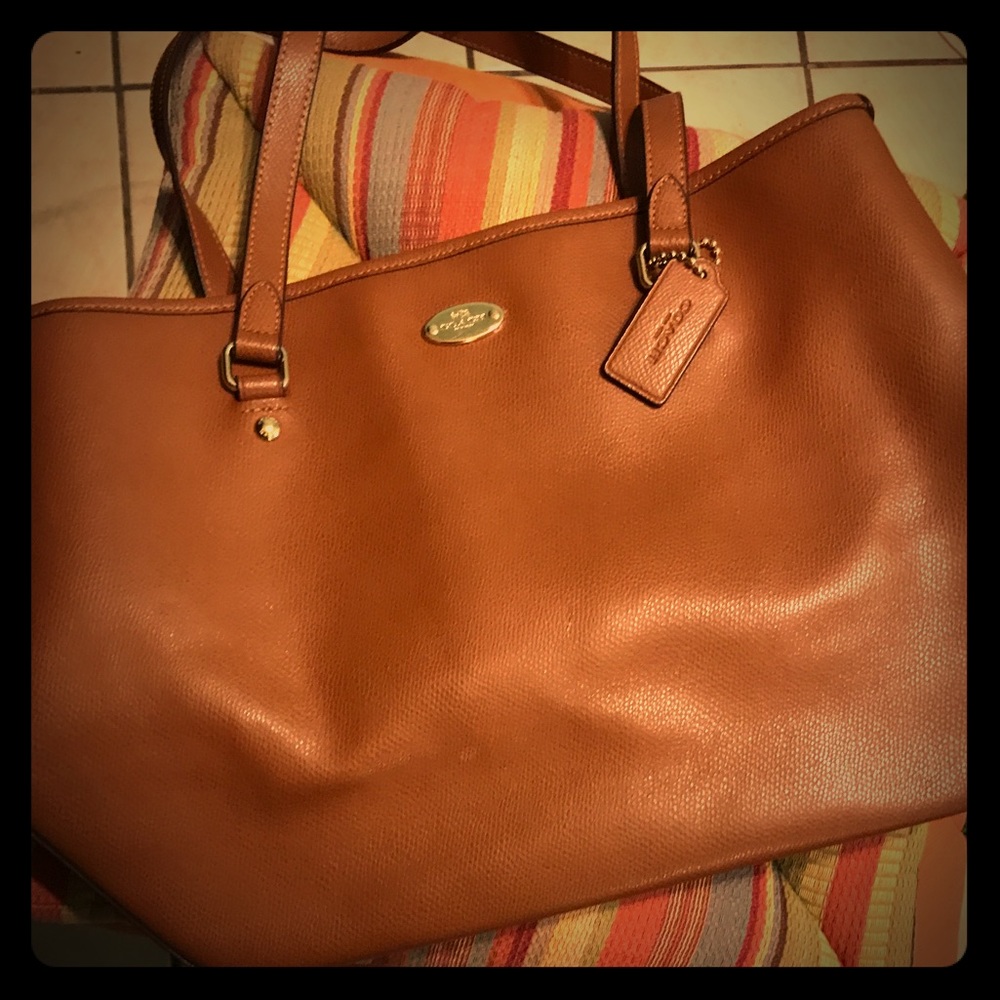 COACH Crossgrain Leather Zip Top Tote, Saddle