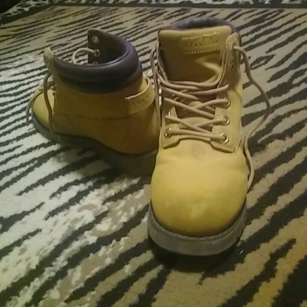 Sean John boots