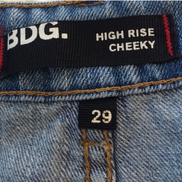 Urban Outfitters BDG high waisted shorts - Picture 3 of 4