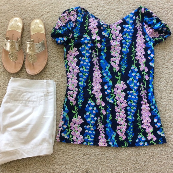 Lilly Pulitzer Tops - Lilly Pulitzer Short Sleeve Tee