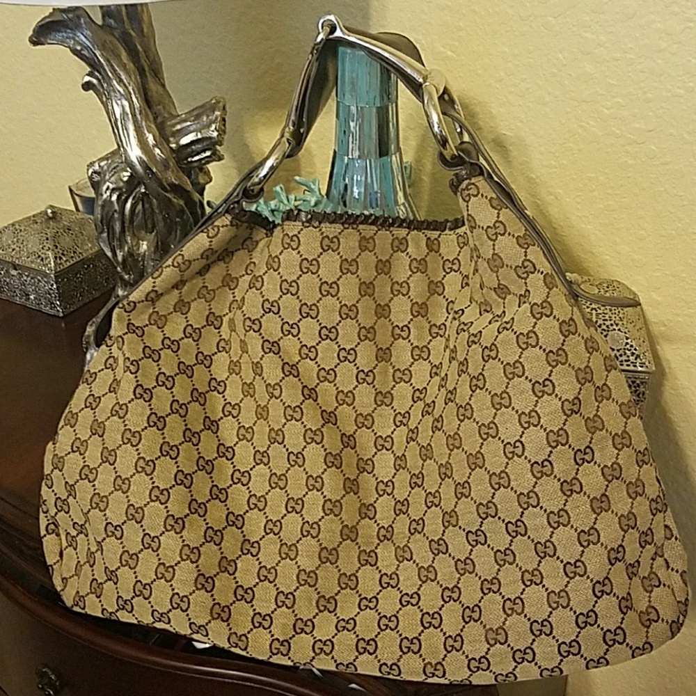 Handbag