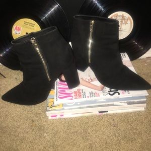 Heeled booties