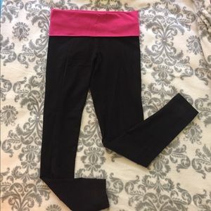Pink VS yoga leggings