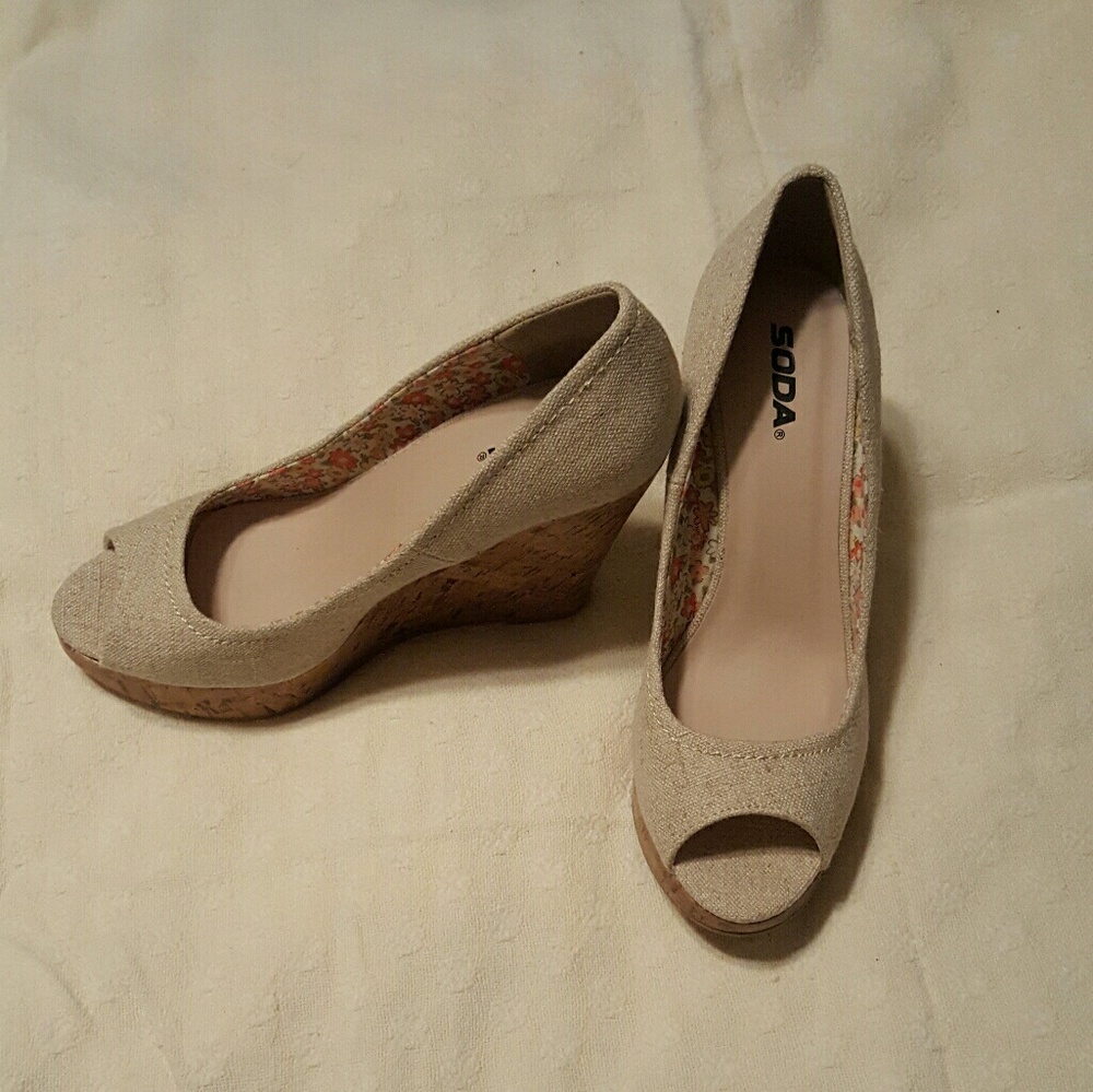 New. Wedged open toe khaki canvas shoes.