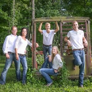 Meet your Posher, Kim