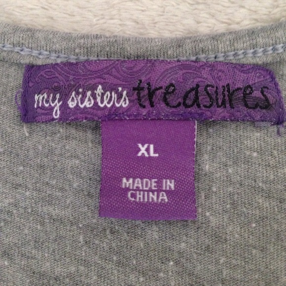 Shirt - Picture 3 of 3