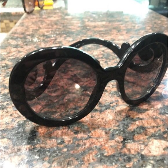 Black Prada baroque sunglasses main image 4