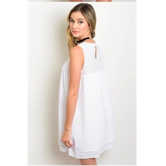 Pure white dress - Picture 2 of 2