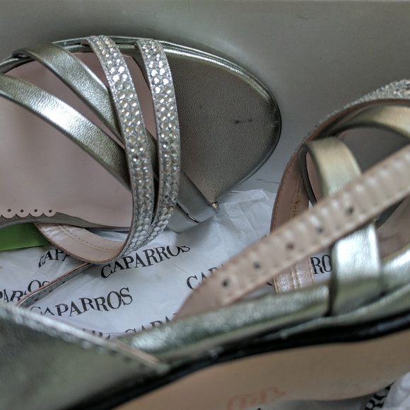 Caparros Silver Heels - Picture 7 of 8