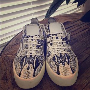 GIUSEPPE ZANOTTI - ZIP PYTHON PRINT LOWTOP