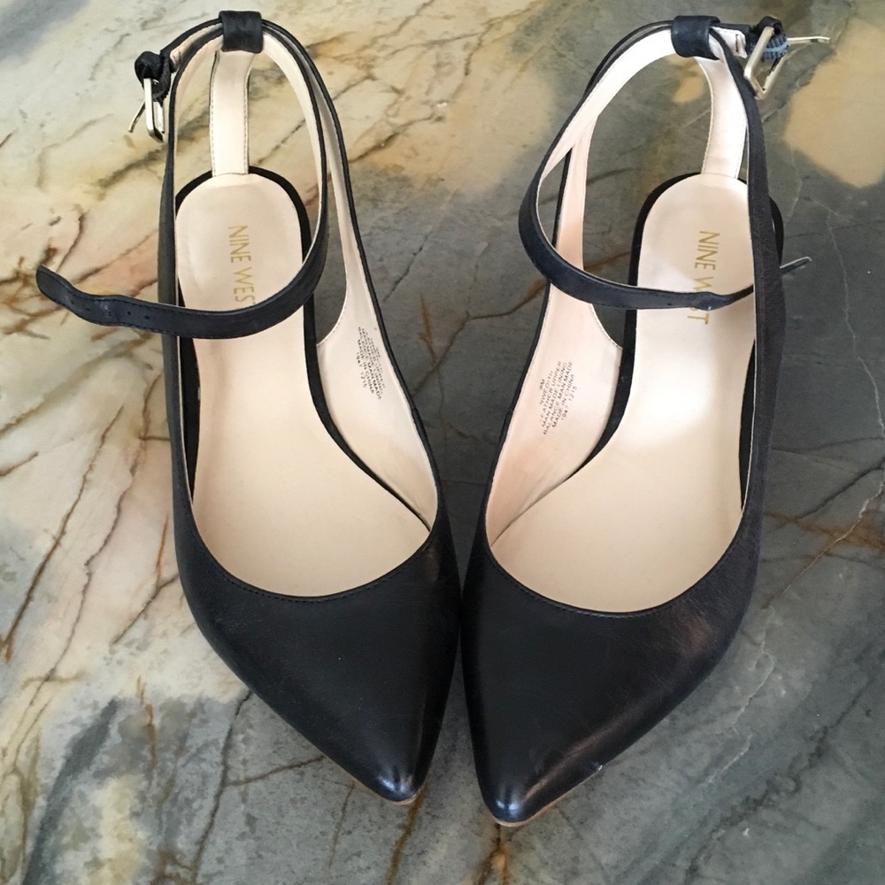 Nine West closed toe flats with small wedge heel
