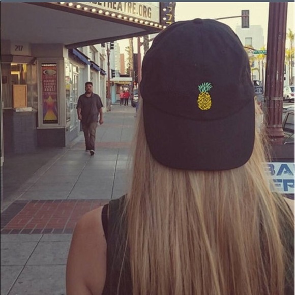 LAST ONE‼️ LOWEST PRICE DAD CAPS‼️ - Picture 4 of 5