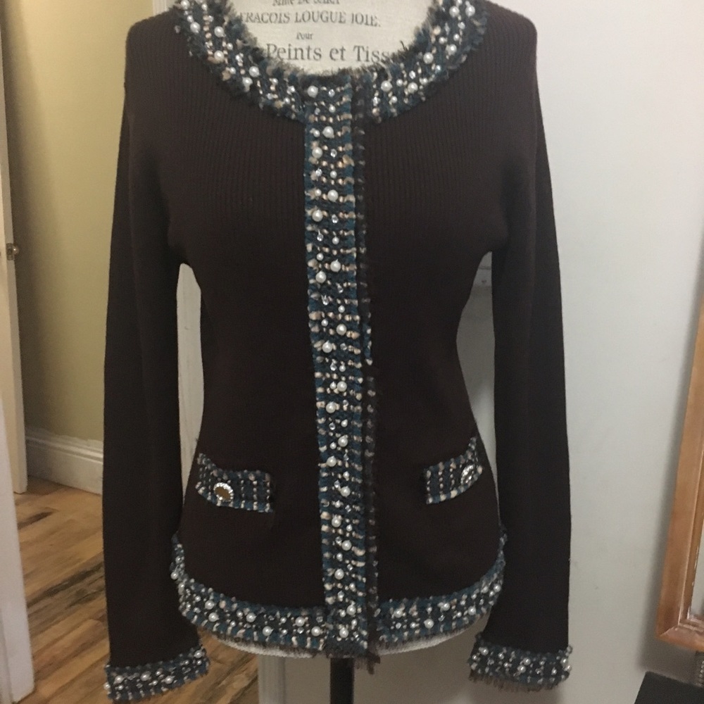 NEW WOT, Sweater Jacket Top With Gorgeous Details