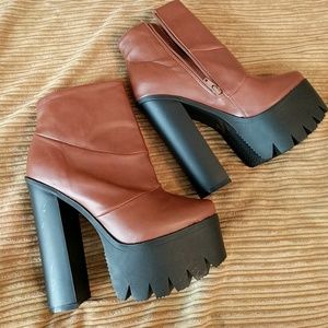 FRH Brown Heels