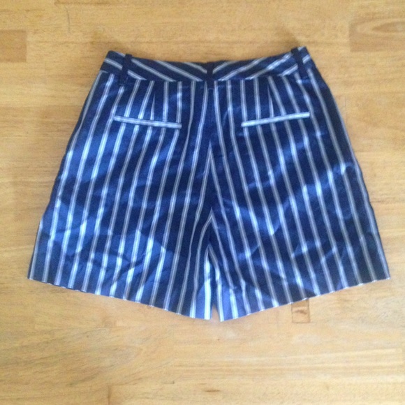 New J. Crew Blue Silk Striped Beaded Shorts 2 - Picture 3 of 4
