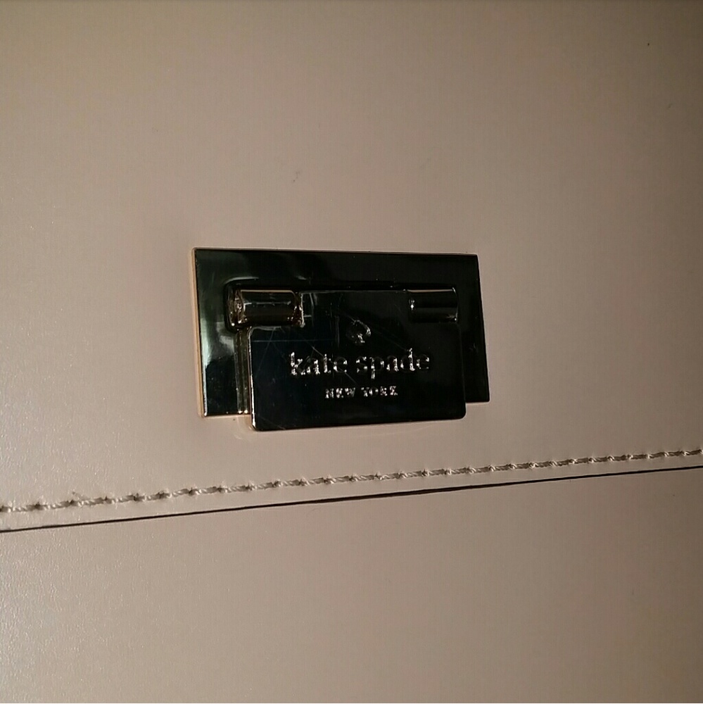 Kate Spade Bag - Picture 2 of 3