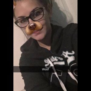 Meet your Posher, Angelina