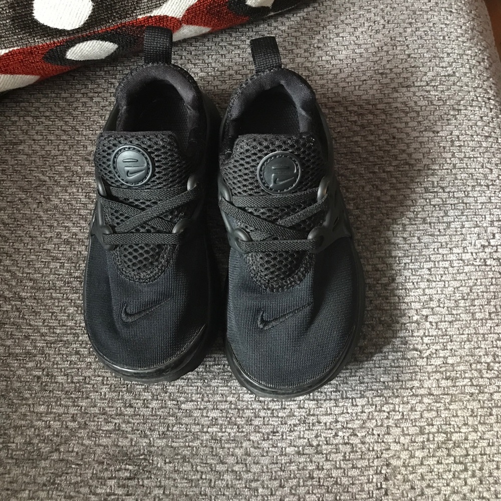 Size 10 toddler tennis shoes