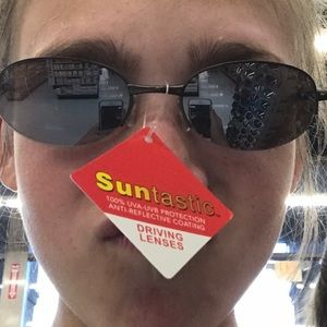 Meet your Posher, Chloe