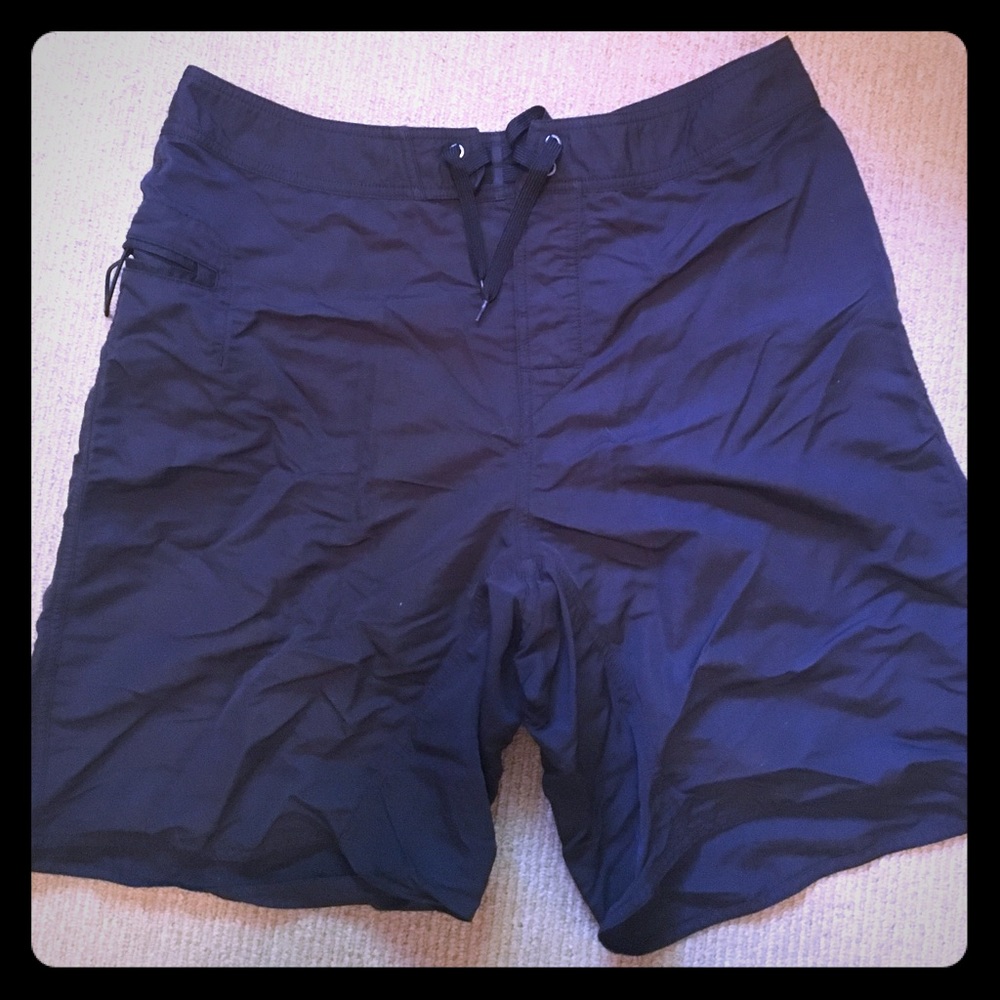 Men's swim trunks