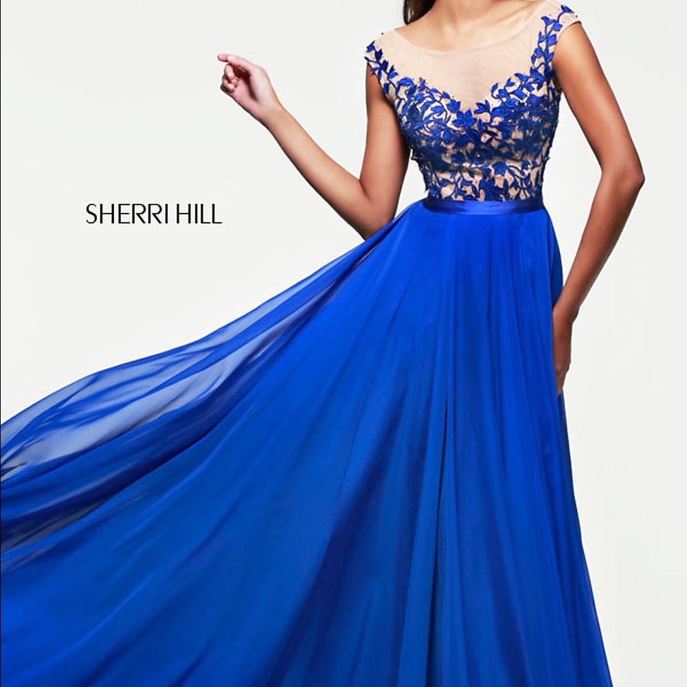 Gorgeous Sherri Hill RED prom dress size 0!