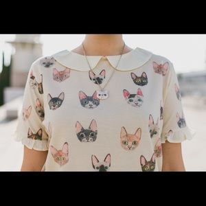 *RARE FIND* Pepa Loves Peter Pan collar top