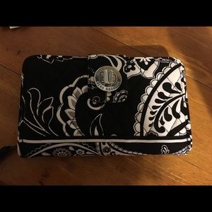 Vera bradley wallet