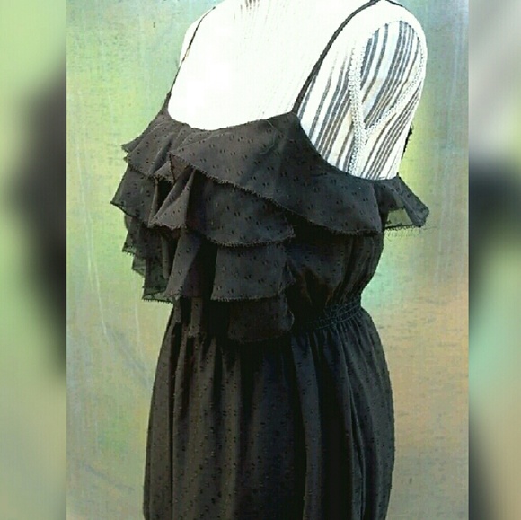 Chelsea & Violet High-low Ruffle Midi Dress - Picture 4 of 5