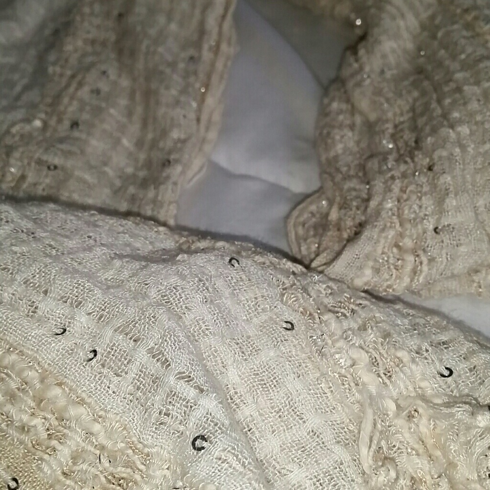 Scarf - Picture 3 of 3
