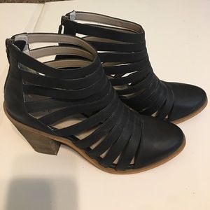 Gorgeous Hinge Booties