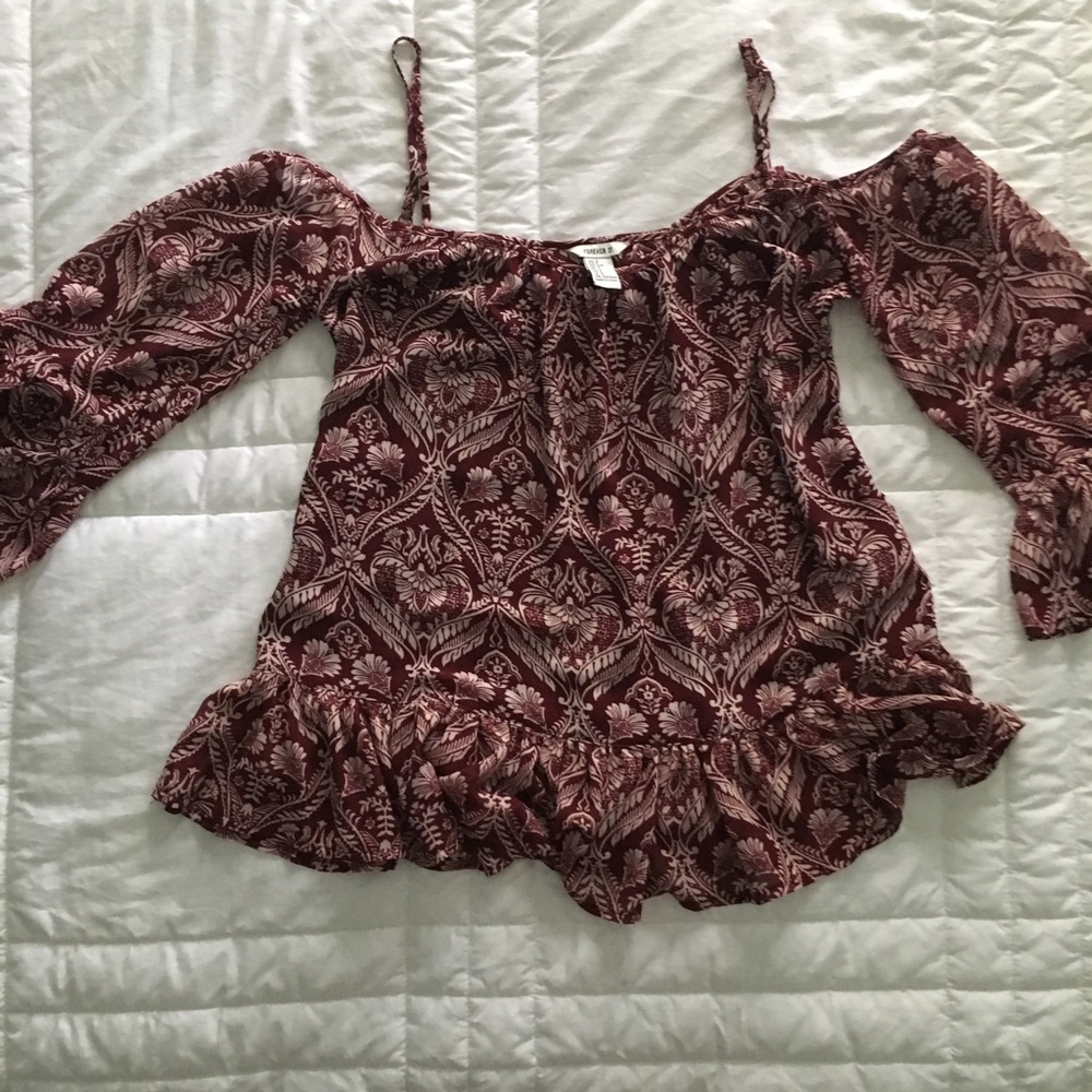 F21 off the shoulder// NO TRADES!!