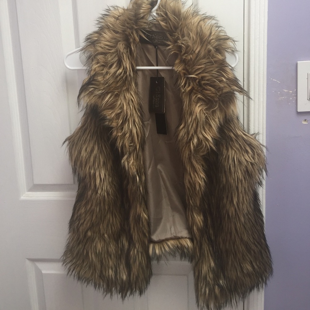 Size Large Faux Fur Vest