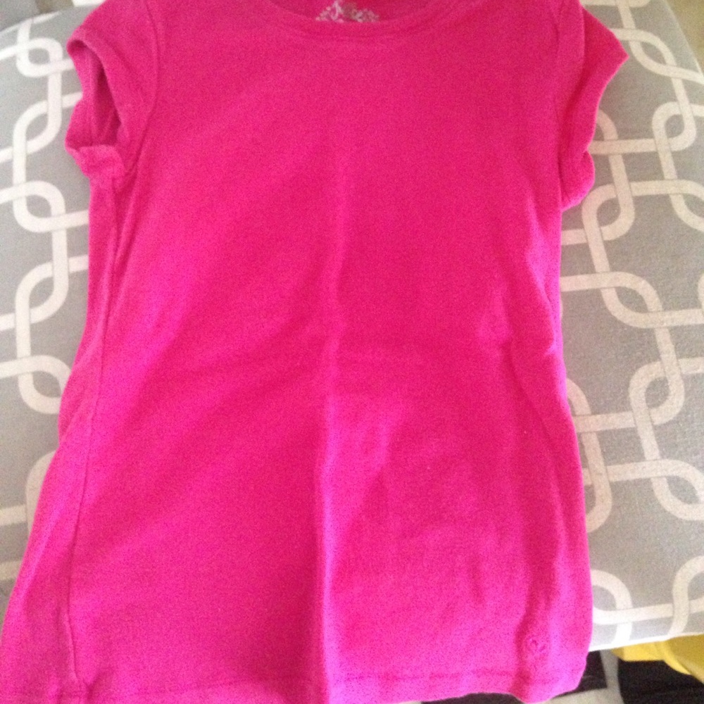 Pink tee