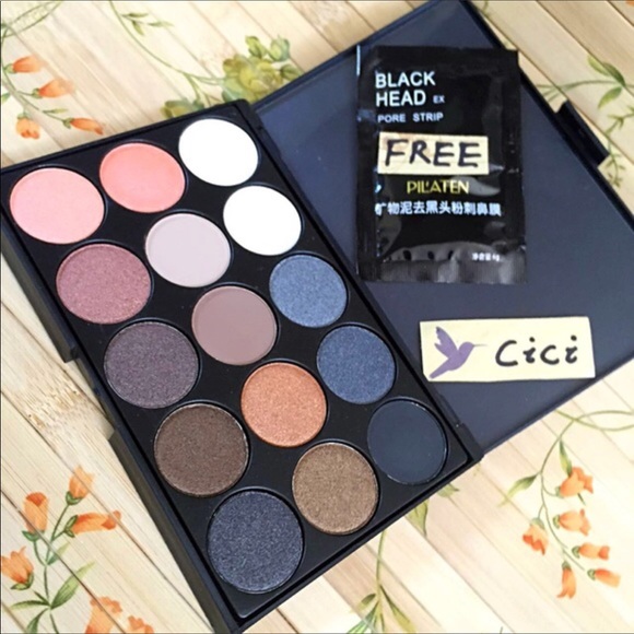 🌹🌹New 20pcs Brushes +Eyeshadow Palette +2pc Mask - Picture 2 of 4