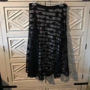 Layered mesh & cotton skirt