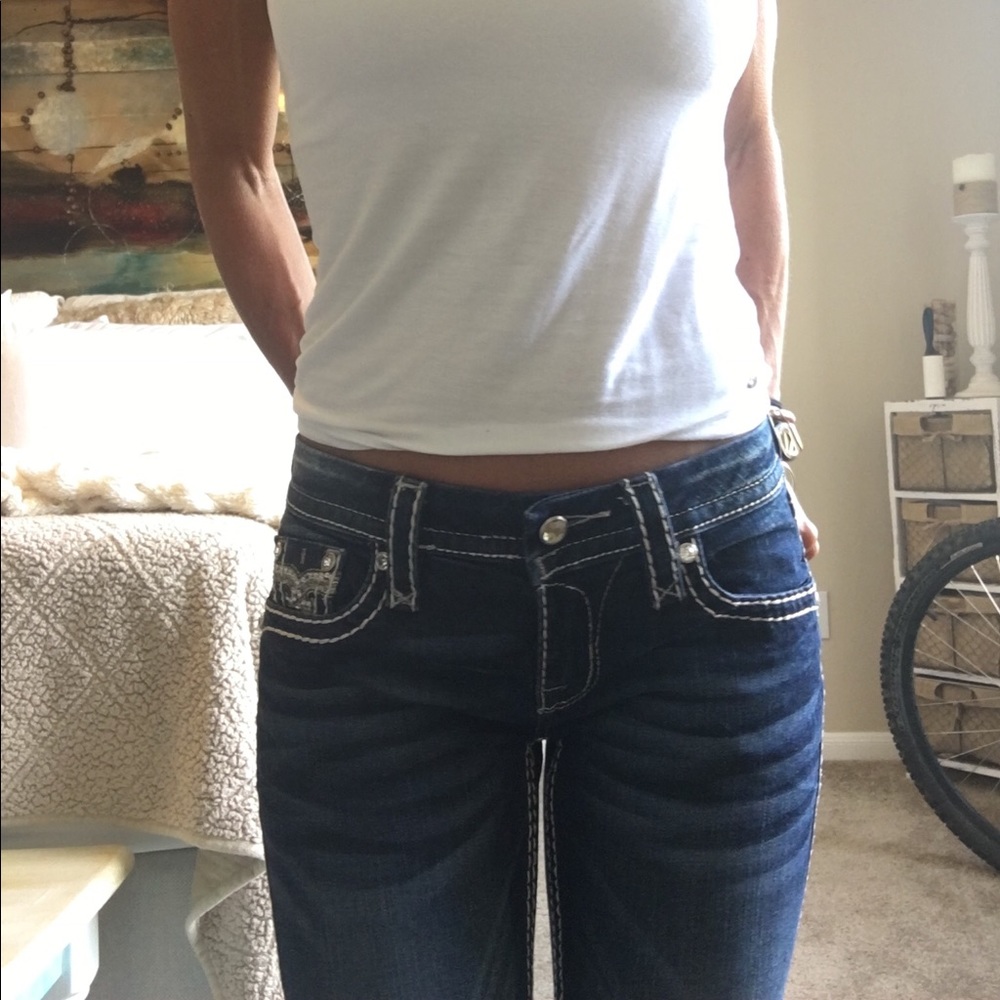 Rock Revival - low rise, 26 w, 31 inseam, Skinny