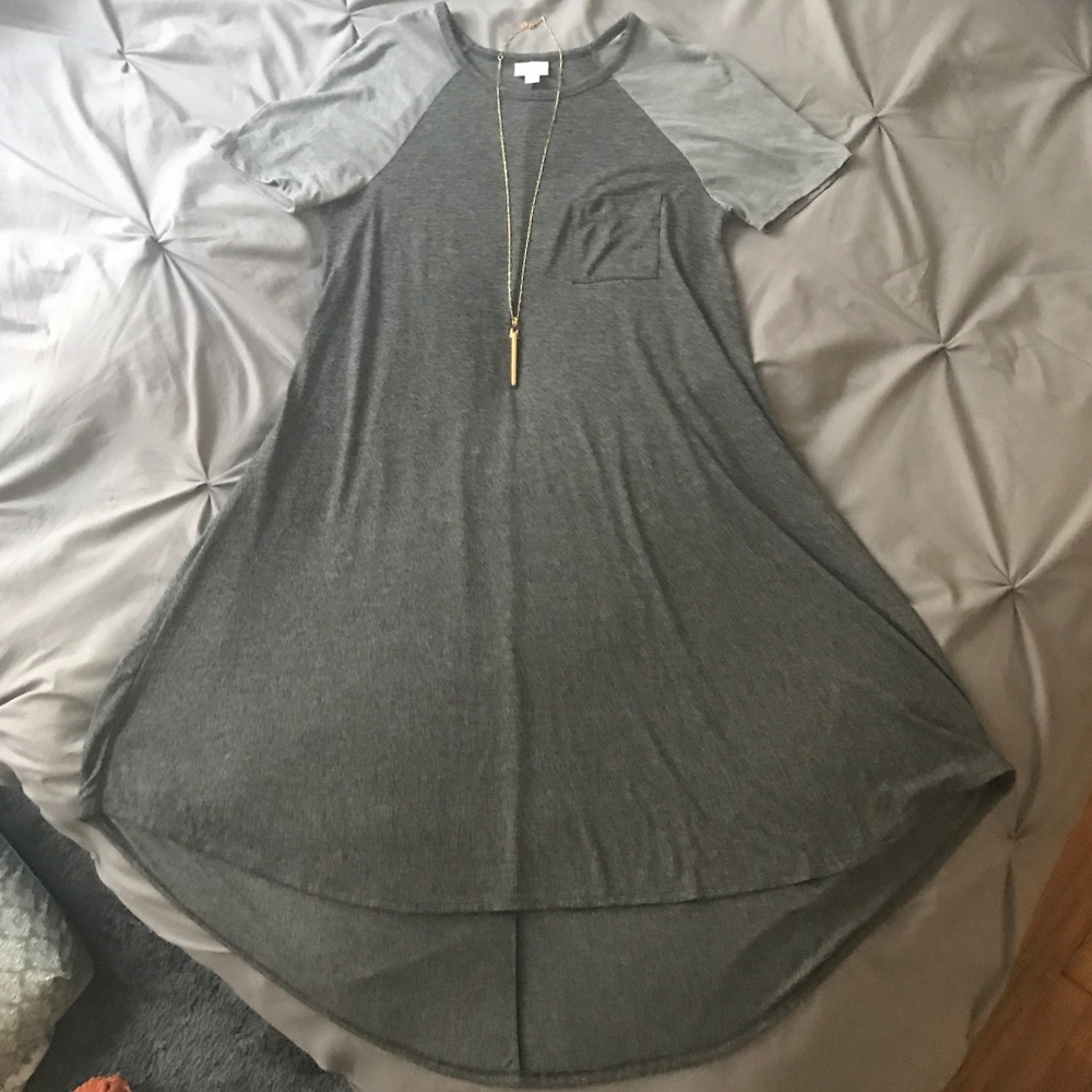 EUC Lularoe Small Carly!  Baseball t sleeves!