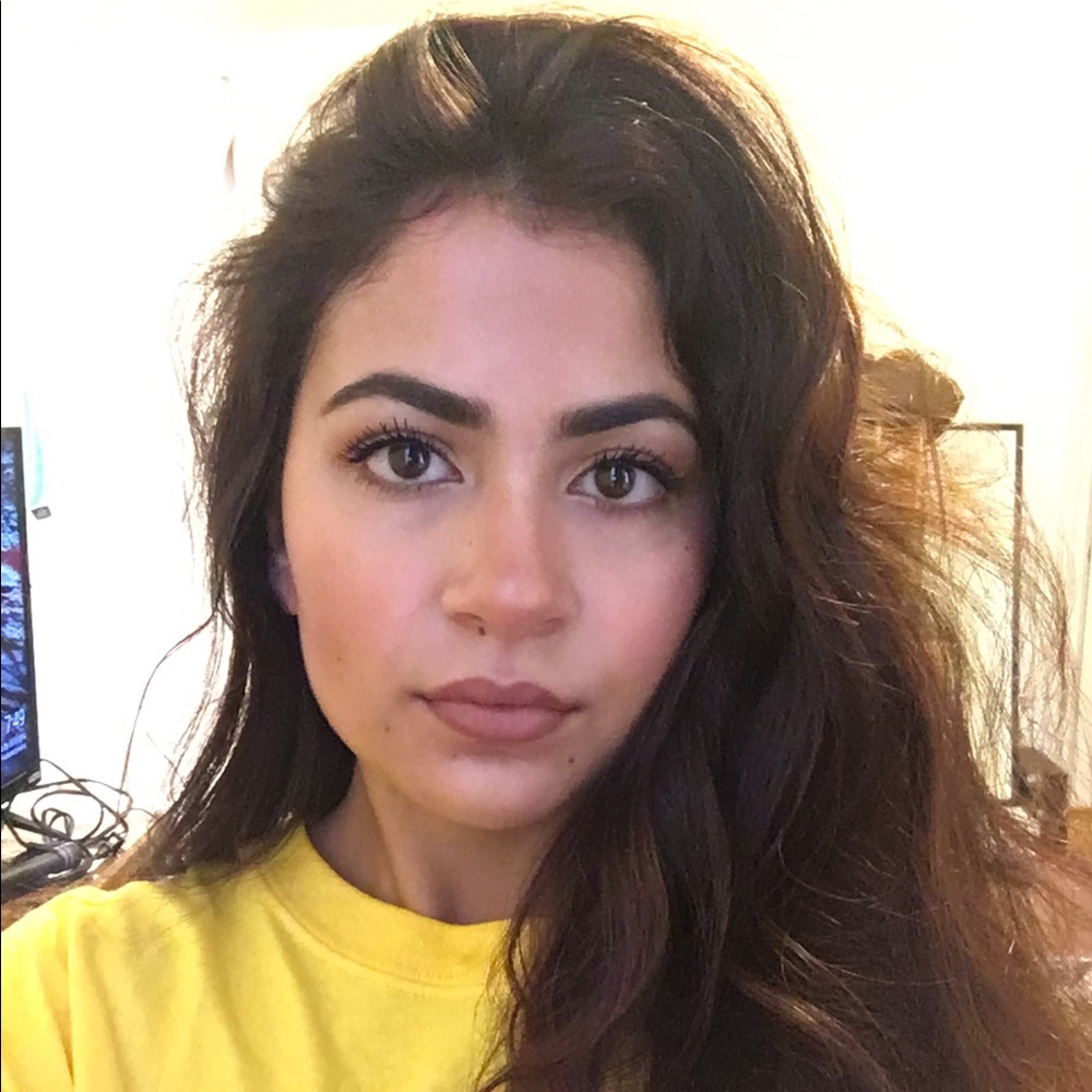 Meet your Posher, Riya