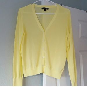 NWOT Beautiful Yellow Banana Republic Cardigan