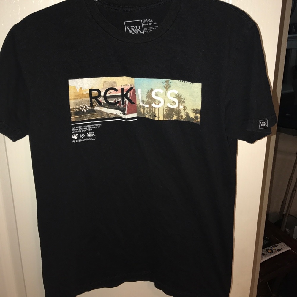 Young & Reckless Graphic T-shirt, Youth small