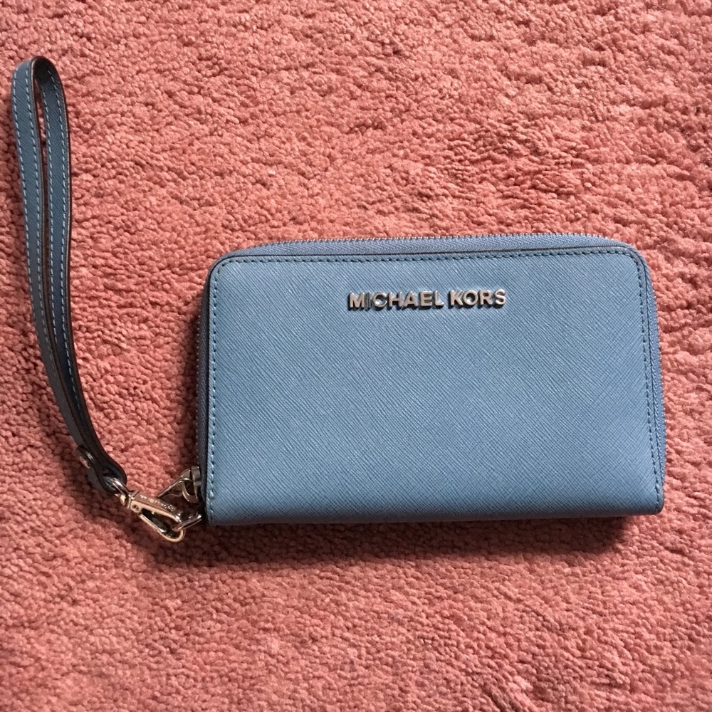 MICHAEL KORS WRISTLET