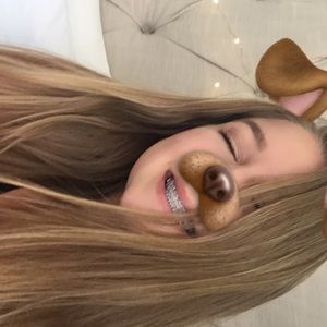 Meet your Posher, Ella