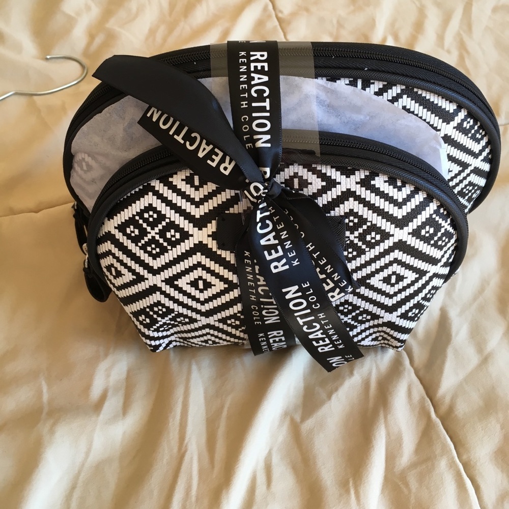 Cosmetic bags Set of 2