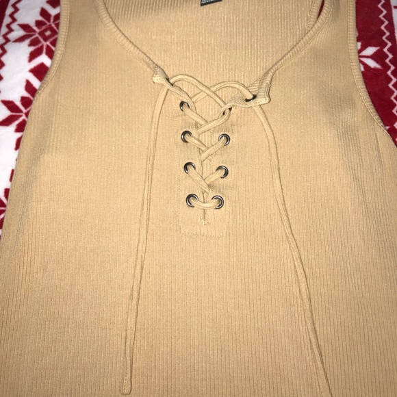 Lace-up bodycon dress - Picture 2 of 5