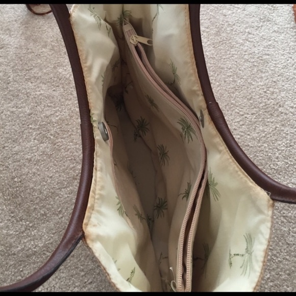 Vintage straw tote - Picture 2 of 5