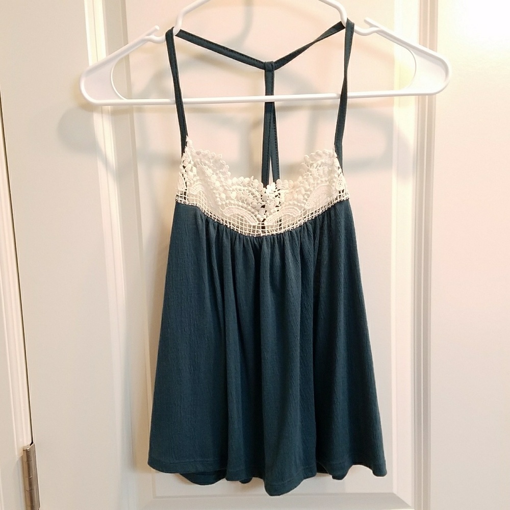 🛇SOLD LOCALLY🛇 Emerald Green & Lace Tank Top
