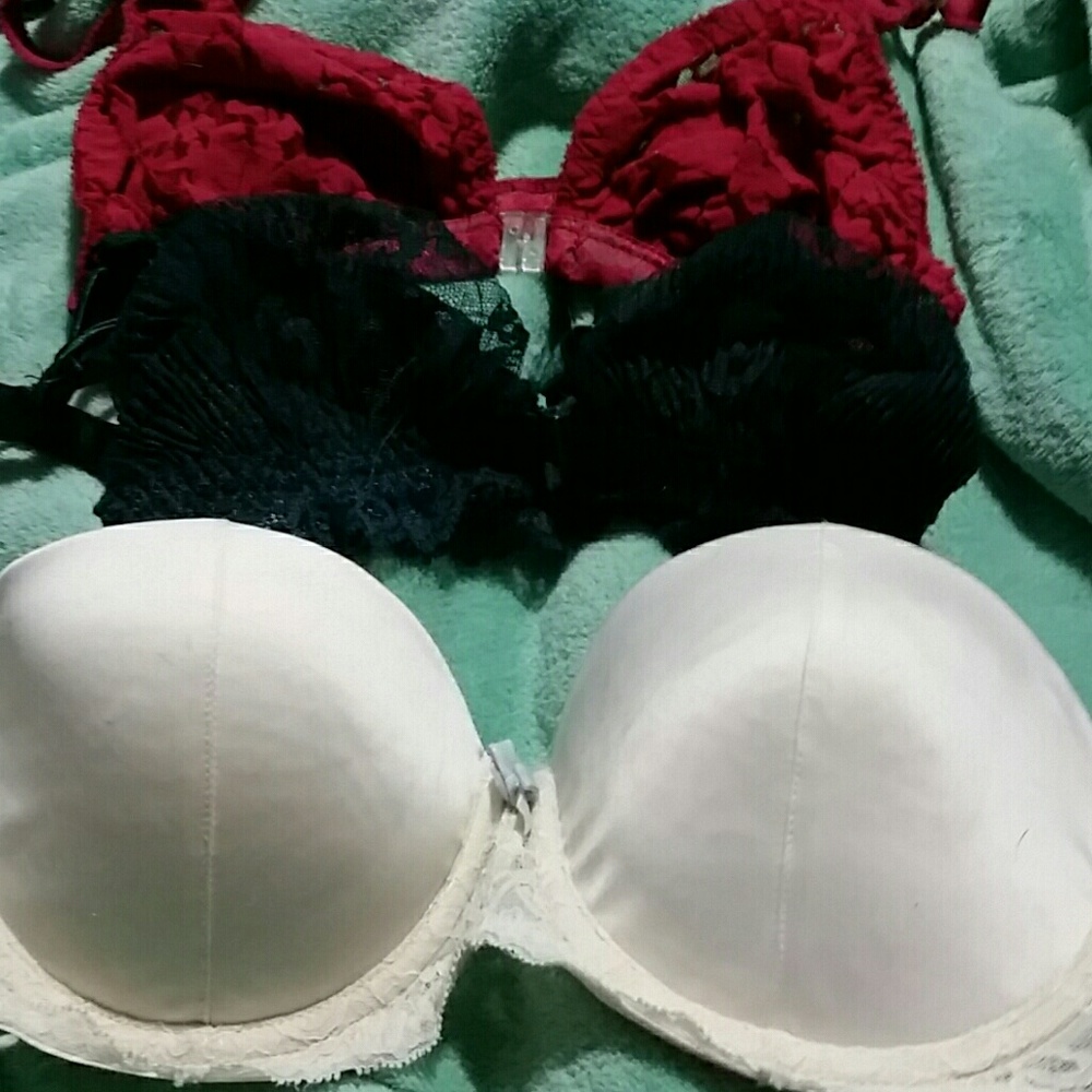 Bundle of three 32 bras. White with lace back is