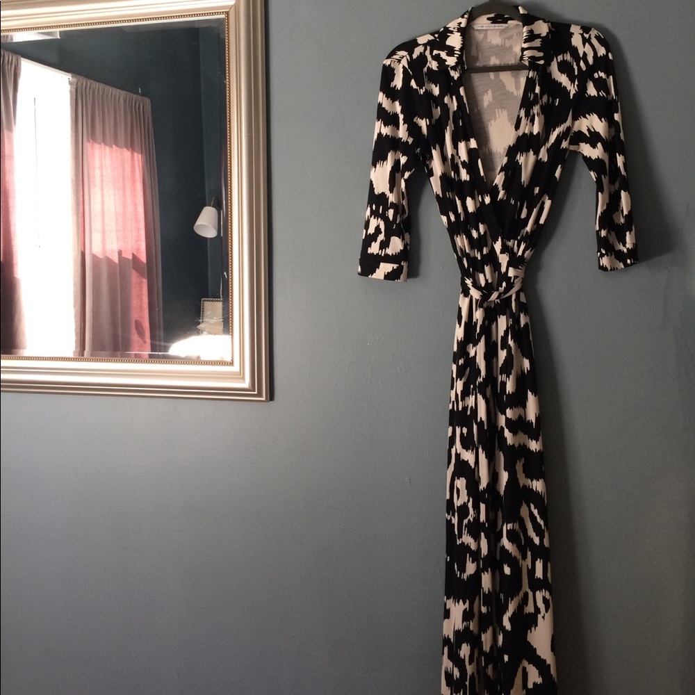 Diane Von Furstenberg Maxi long sleeve Maxi dress