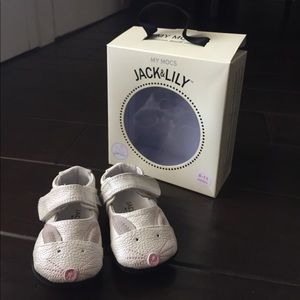 Jack and Lily My Mocs  Mary Jane shoes 6-12 months