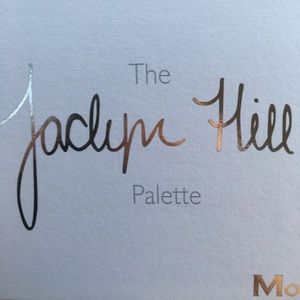 Ships tomorrow ! Jaclyn hill x morphe palette
